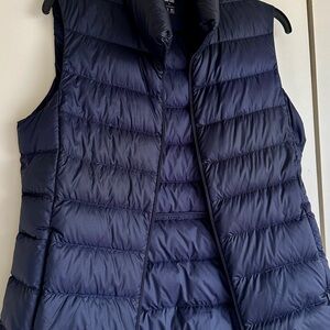 Uniqlo Navy Puffer Vest Ultra Light Down